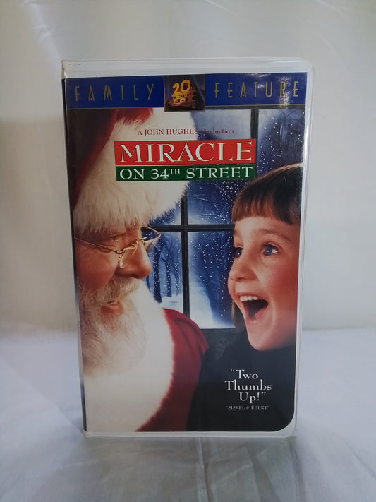 Miracle on 34th Street (VHS)