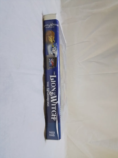 The Lion The Witch & The Wardrobe (VHS)