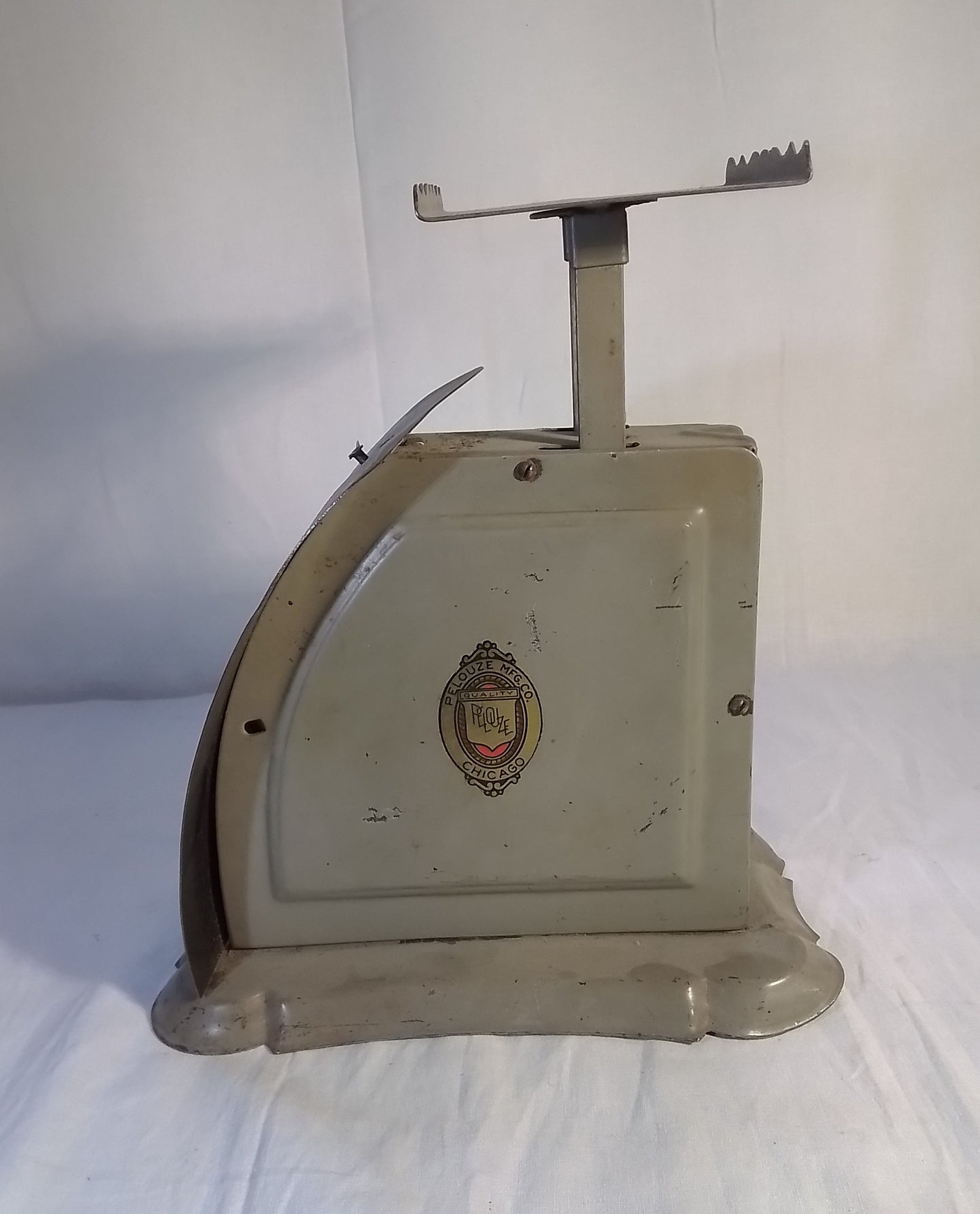 Vintage Pelouze National Postal Scale